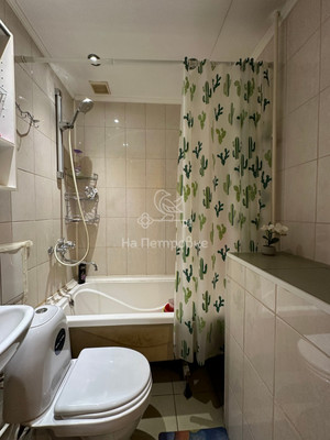 Продам трехкомнатную (3-комн.) квартиру, Спартаковская ул, 16а, Химки г