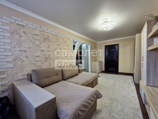 Продам двухкомнатную (2-комн.) квартиру, Краснодарская ул, 240, Славянск-на-Кубани г