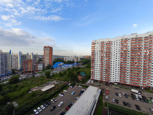 Продам однокомнатную (1-комн.) квартиру, Лесопарковая ул, 25, Красноярск г