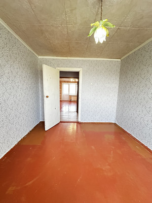 Продам трехкомнатную (3-комн.) квартиру, Ленина ул, 56, Васильево пгт