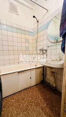 Продам комнату в 2-комн. квартире, Лиговский пр-кт, 130, Санкт-Петербург г