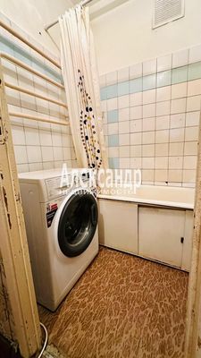 Продам комнату в 2-комн. квартире, Лиговский пр-кт, 130, Санкт-Петербург г