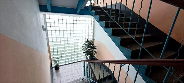 Продам двухкомнатную (2-комн.) квартиру, Ленина ул, 118, Красноярск г