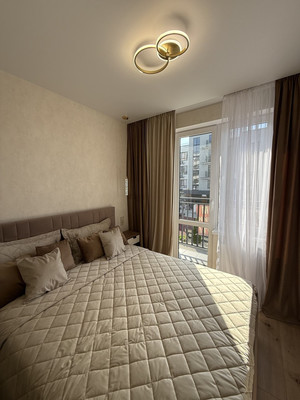 Продам однокомнатную (1-комн.) квартиру, Славы ул, 50к3, Мирное с