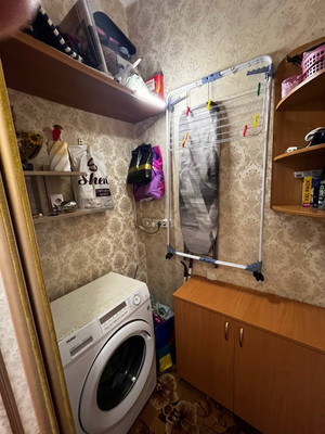 Продам однокомнатную (1-комн.) квартиру, Лизы Чайкиной ул, 13/166, Симферополь г