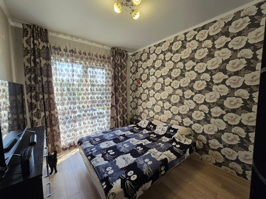 Продам однокомнатную (1-комн.) квартиру, Прасковеевская ул, 9, Геленджик г