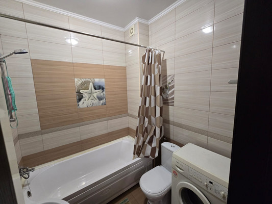 Продам однокомнатную (1-комн.) квартиру, Прасковеевская ул, 9, Геленджик г