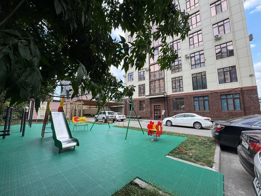 Продам трехкомнатную (3-комн.) квартиру, Нахушева ул, 59, Нальчик г