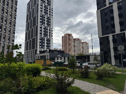 Продам однокомнатную (1-комн.) квартиру, Берзарина ул, 30кБ, Москва г