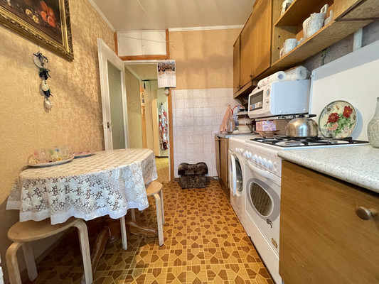 Продам трехкомнатную (3-комн.) квартиру, Строителей ул, 43, Переславль-Залесский г