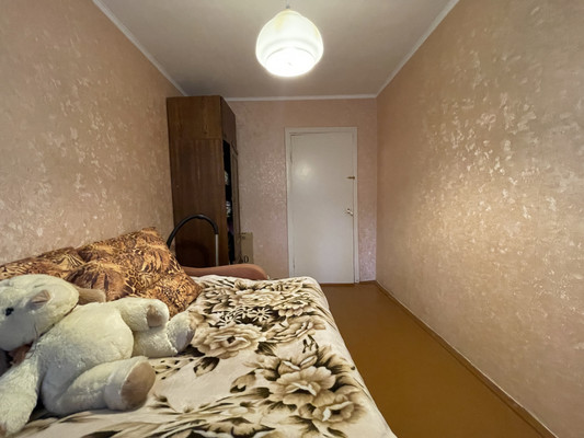 Продам трехкомнатную (3-комн.) квартиру, Строителей ул, 43, Переславль-Залесский г
