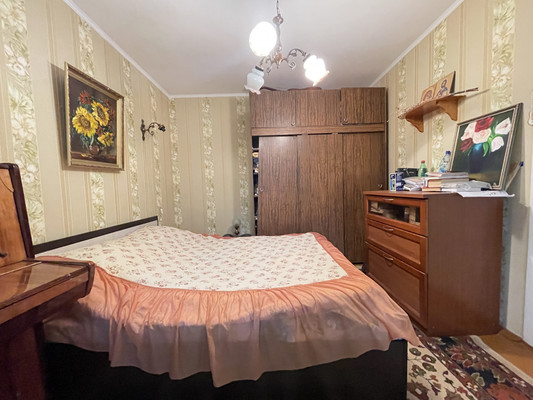 Продам трехкомнатную (3-комн.) квартиру, Строителей ул, 43, Переславль-Залесский г