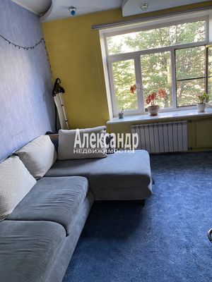 Продам трехкомнатную (3-комн.) квартиру, Московский пр-кт, 7, Выборг г