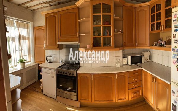 Продам трехкомнатную (3-комн.) квартиру, Московский пр-кт, 7, Выборг г