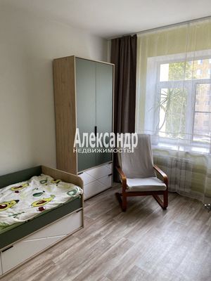 Продам трехкомнатную (3-комн.) квартиру, Московский пр-кт, 7, Выборг г