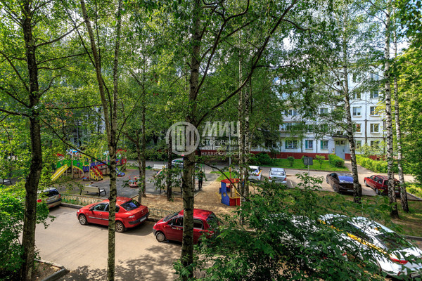Продам двухкомнатную (2-комн.) квартиру, Советская (Железнодорожный мкр.) ул, 22, Балашиха г
