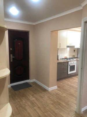 Продам двухкомнатную (2-комн.) квартиру, Ленина ул, 11, Подгорный п