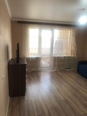 Продам двухкомнатную (2-комн.) квартиру, Ленина ул, 11, Подгорный п