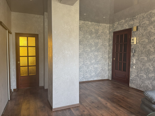 Продам двухкомнатную (2-комн.) квартиру, Мира ул, 90, Краснодар г