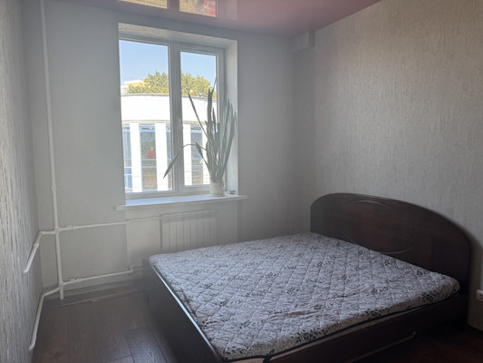 Продам двухкомнатную (2-комн.) квартиру, Мира ул, 90, Краснодар г