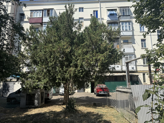 Продам двухкомнатную (2-комн.) квартиру, Мира ул, 90, Краснодар г