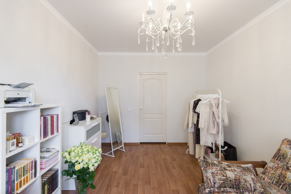 Продам двухкомнатную (2-комн.) квартиру, Петренко ул, 8, Ростов-на-Дону г