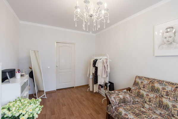 Продам двухкомнатную (2-комн.) квартиру, Петренко ул, 8, Ростов-на-Дону г