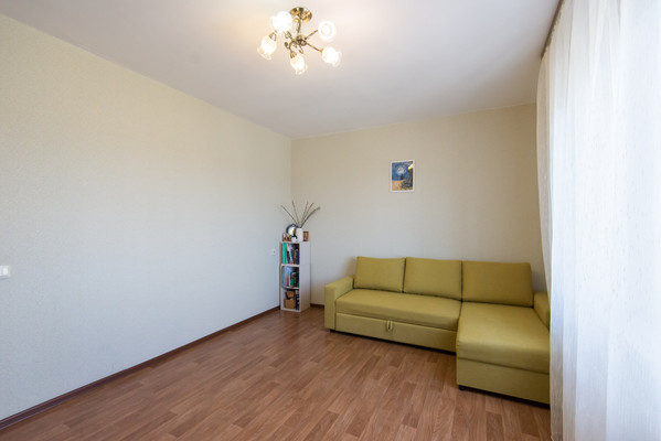 Продам двухкомнатную (2-комн.) квартиру, Петренко ул, 8, Ростов-на-Дону г