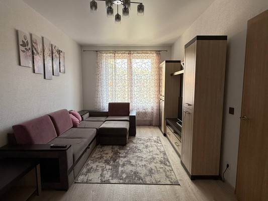 Продам однокомнатную (1-комн.) квартиру, Александра Матросова ул, 8к3, Санкт-Петербург г