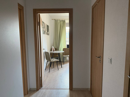 Продам однокомнатную (1-комн.) квартиру, Александра Матросова ул, 8к3, Санкт-Петербург г