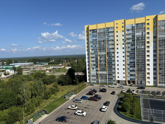 Продам однокомнатную (1-комн.) квартиру, Октябрьский пр-кт, 220, Сыктывкар г