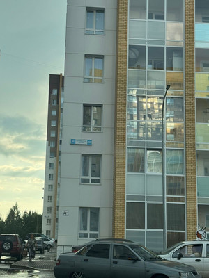 Продам однокомнатную (1-комн.) квартиру, Октябрьский пр-кт, 220, Сыктывкар г