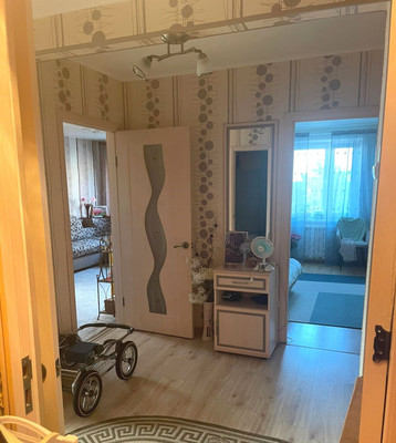 Продам двухкомнатную (2-комн.) квартиру, Амет-хан Султана ул, 7, Жуковский г