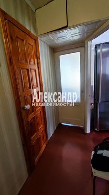 Продам однокомнатную (1-комн.) квартиру, Маяковского ул, 5, Кировск г