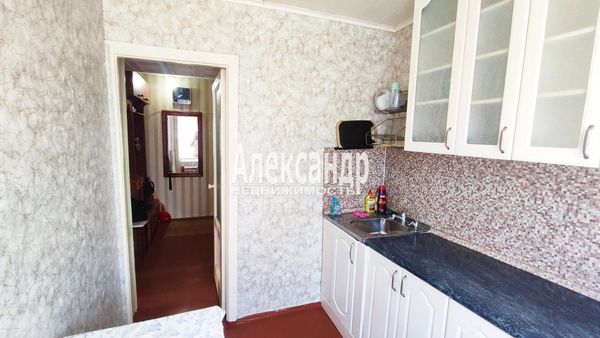 Продам однокомнатную (1-комн.) квартиру, Маяковского ул, 5, Кировск г