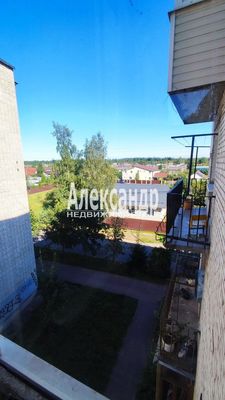 Продам однокомнатную (1-комн.) квартиру, Маяковского ул, 5, Кировск г