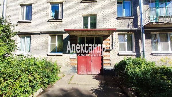 Продам однокомнатную (1-комн.) квартиру, Маяковского ул, 5, Кировск г