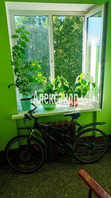 Продам однокомнатную (1-комн.) квартиру, Маяковского ул, 5, Кировск г