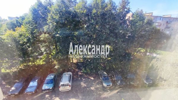 Продам однокомнатную (1-комн.) квартиру, Маяковского ул, 5, Кировск г