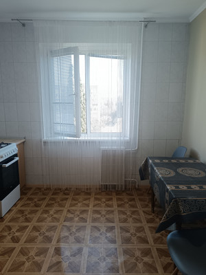 Сдам однокомнатную (1-комн.) квартиру, Куйбышева ул, 4, Симферополь г