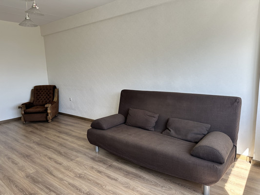 Продам двухкомнатную (2-комн.) квартиру, Дмитровка Б. ул, 2, Москва г