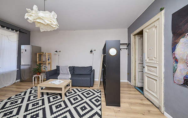 Продам 2-комн. в 5-комн. квартире, Марата ул, 50А, Санкт-Петербург г