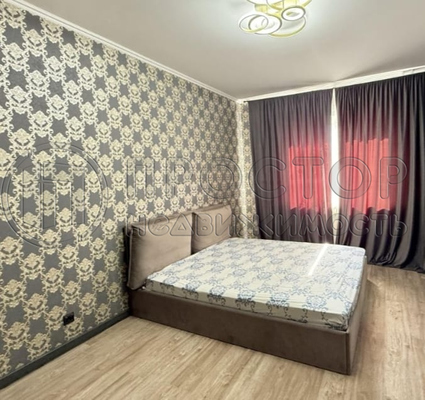 Продам трехкомнатную (3-комн.) квартиру, Тверецкий проезд, 19, Голубое д
