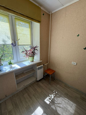 Продам однокомнатную (1-комн.) квартиру, 50 лет Октября (Климовск мкр.) пр-кт, 28, Подольск г