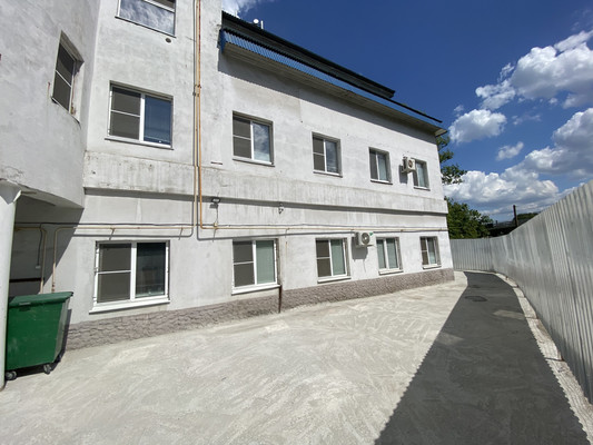 Продам коммерческое помещение 902,9 м2, Есенина ул, 116к1, Рязань г