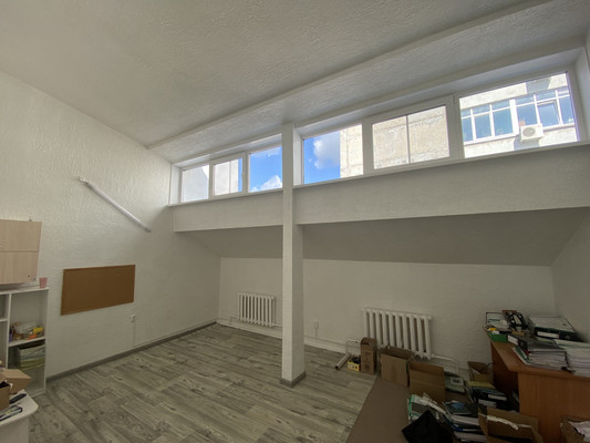 Продам коммерческое помещение 902,9 м2, Есенина ул, 116к1, Рязань г