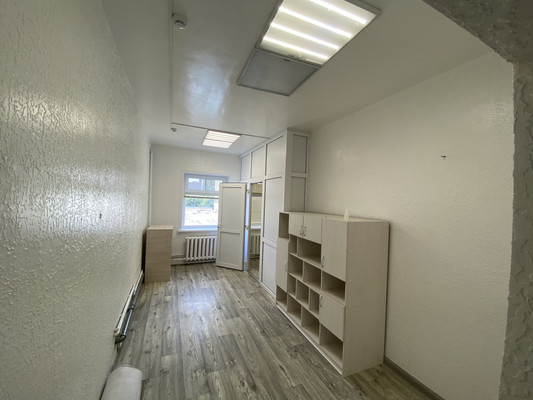 Продам коммерческое помещение 902,9 м2, Есенина ул, 116к1, Рязань г