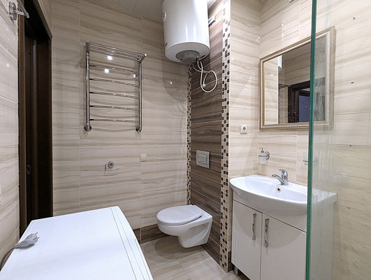 Продам трехкомнатную (3-комн.) квартиру, Колхозная ул, 55к4, Услонь д