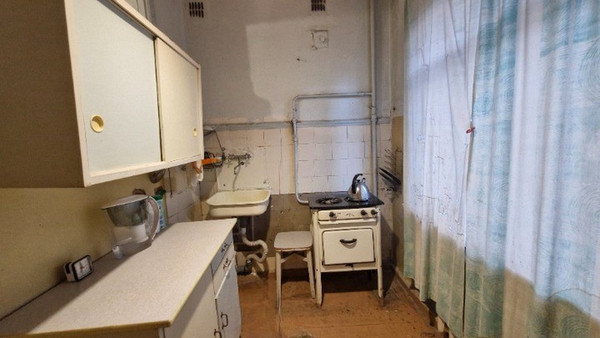 Продам двухкомнатную (2-комн.) квартиру, Острогожская ул, 67, Воронеж г