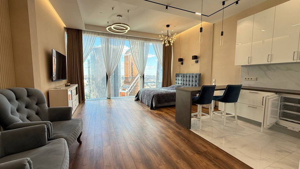 Сдам однокомнатную (1-комн.) квартиру, 1-й Красногвардейский проезд, 22к1, Москва г